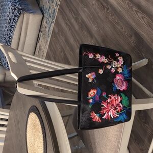 Brighton embroidered Kyoto in Bloom Hana tote, gently used, free gift 🎁